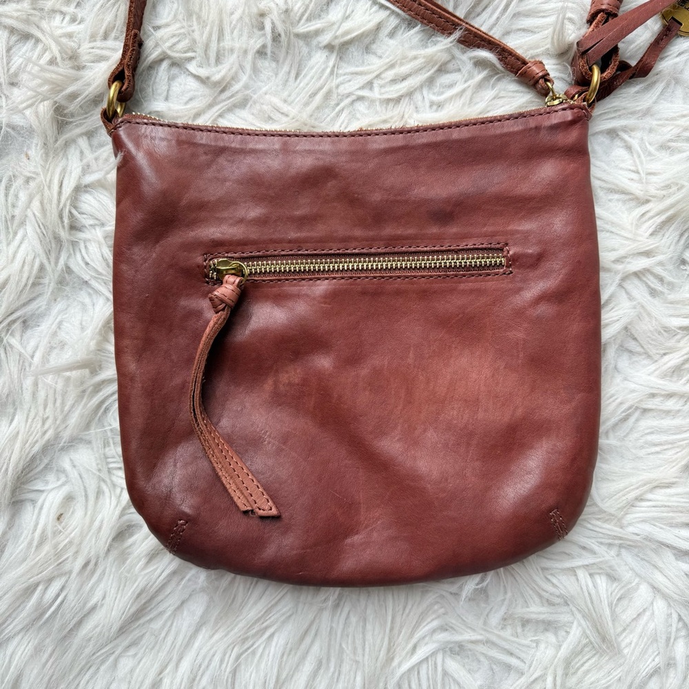 Margot New York Hobo Rich Brown Leather Lightweight Crossbody Bag Purse - Picture 7 of 15